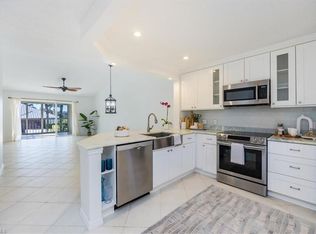 7713 Jewel Ln APT 203, Naples, FL 34109