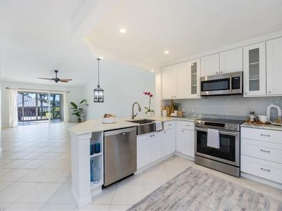 7713 Jewel LN #203, Naples, FL, 34109