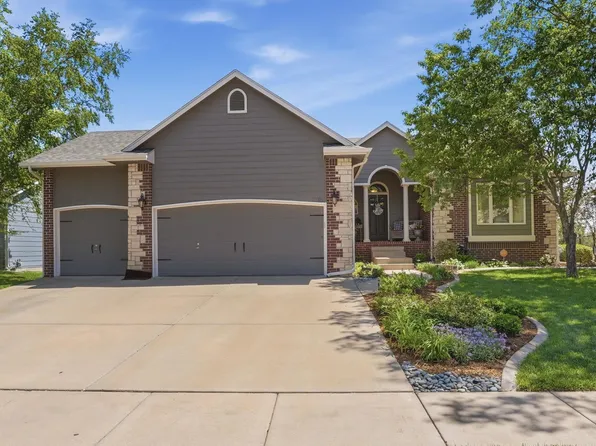 1230 S Threewood St, Wichita, KS 67235