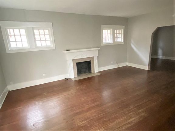 3rd image of 5811 Velasco Ave