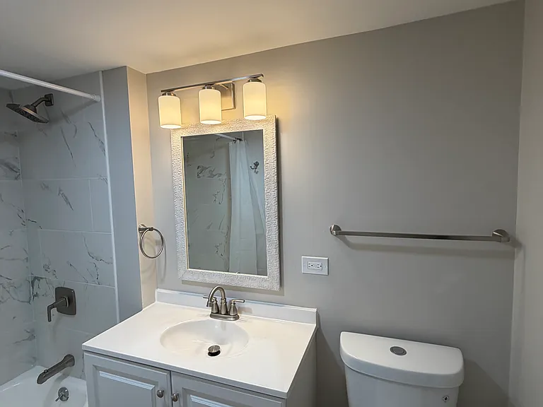 1000 Golf Rd — Photo 7