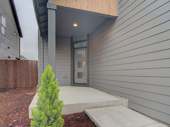 01 Porch