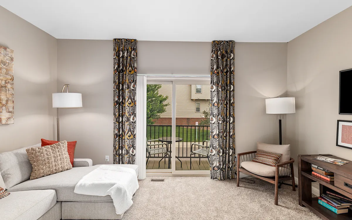 2 bed, 1497 sqft, $2,100 — Photo 3