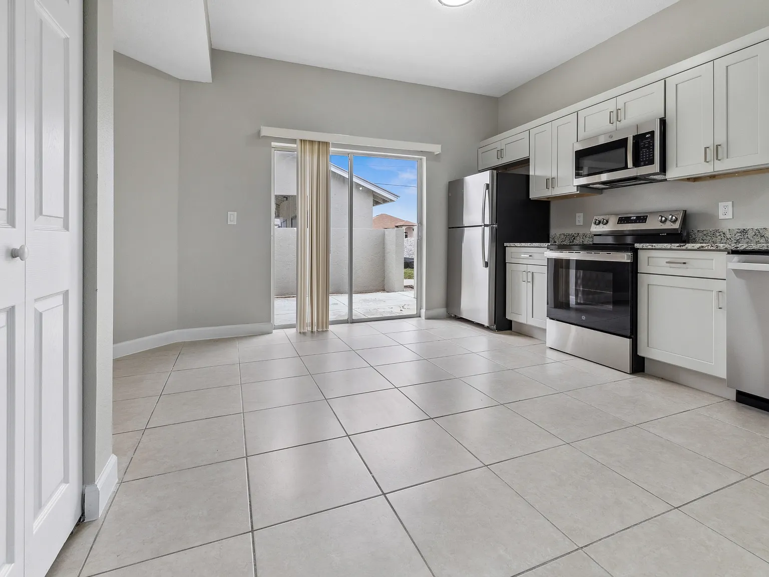 1350 Rio de Janeiro Avenue Original - 4b — Photo 3