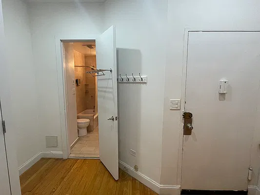 Rented by LG Fairmont Group | media 23