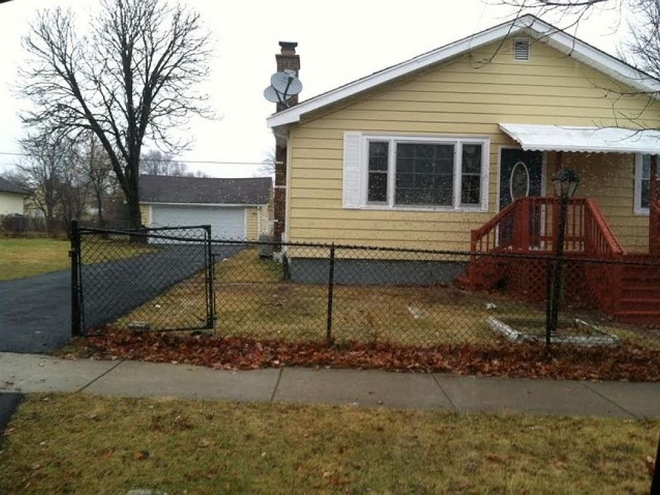 1st image of 1244 Grand Blvd