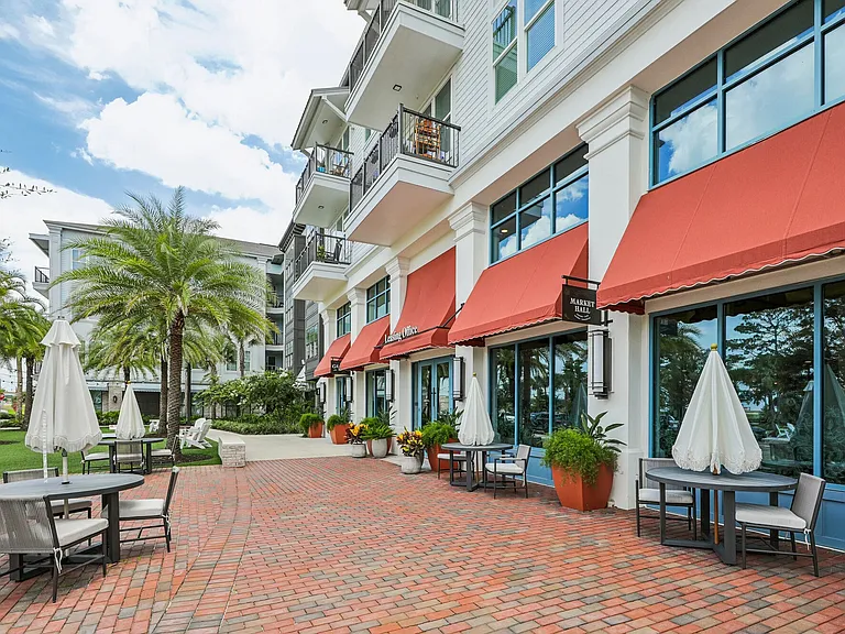 NOVEL Parkway by Crescent Communities — Photo 24