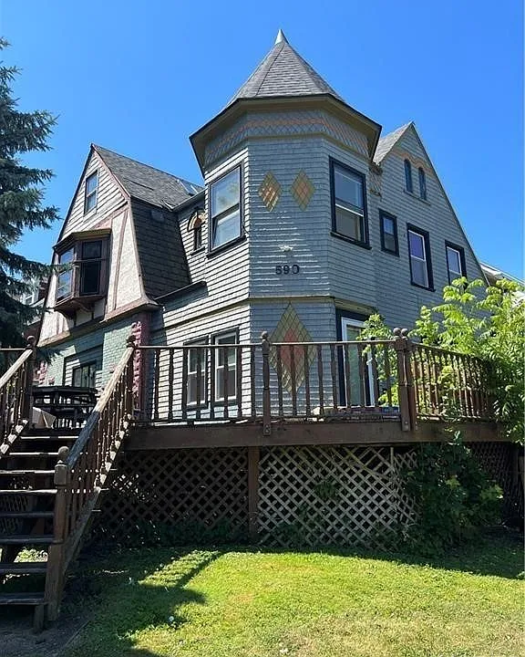 590 Richmond Ave #4