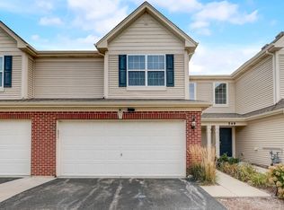 545 Silverton Dr, Grayslake, IL 60030