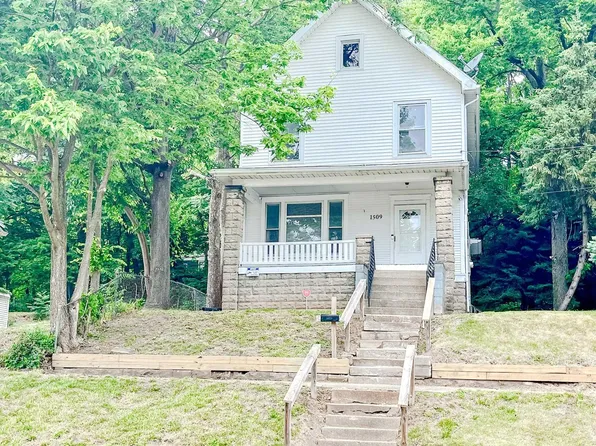 1509 NE Glendale Ave, Peoria, IL 61603