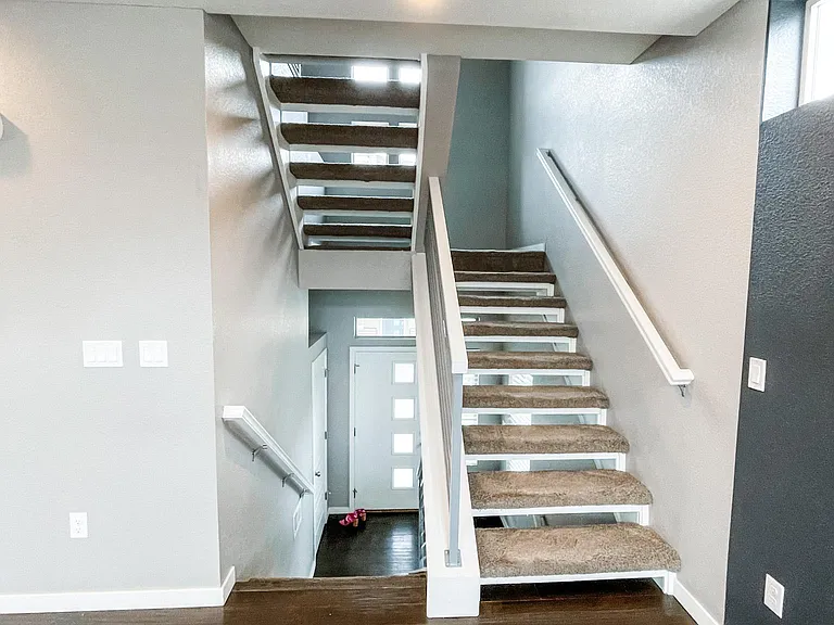 4456 Elegant St — Photo 9