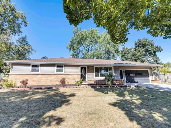 920 Bader St, Green Bay, WI 54302