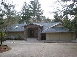 17821 Hillside Way, Lake Oswego, OR 97034