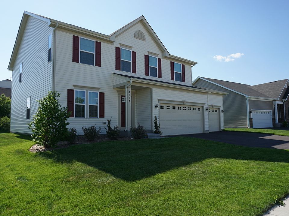 1st image of 3024 Monterey Ln