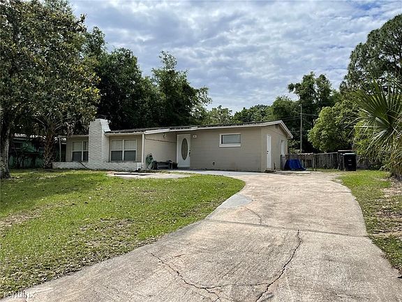 5th image of 1214 Lakecrest Dr
