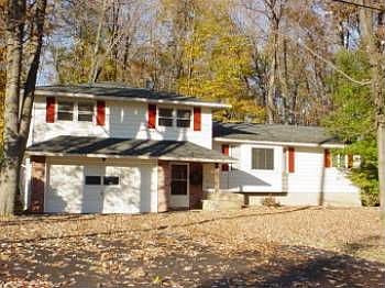 1st image of 211 Donlin Dr