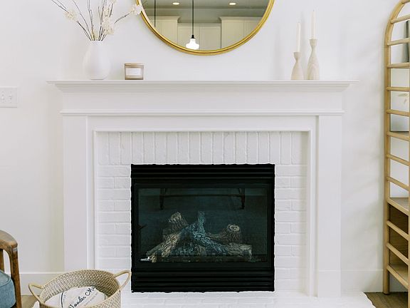 5th image of 1792 W Park Willow Way