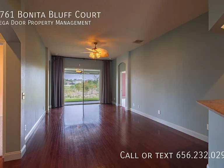 1761 Bonita Bluff Ct — Photo 11