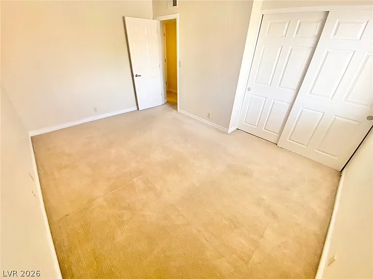 5081 River Glen Dr #118 — Photo 8