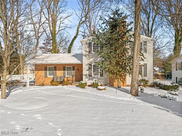 2246 Stoner Ave NE, Massillon, OH 44646