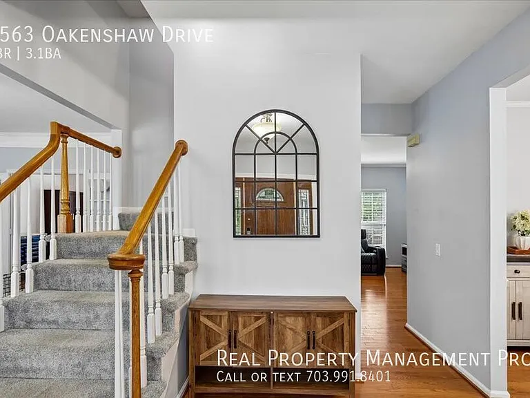 9563 Oakenshaw Dr — Photo 7