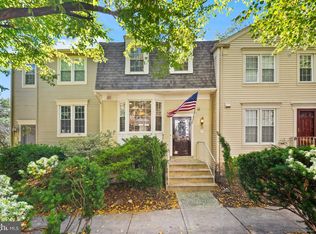 35 Fendall Ave, Alexandria, VA 22304