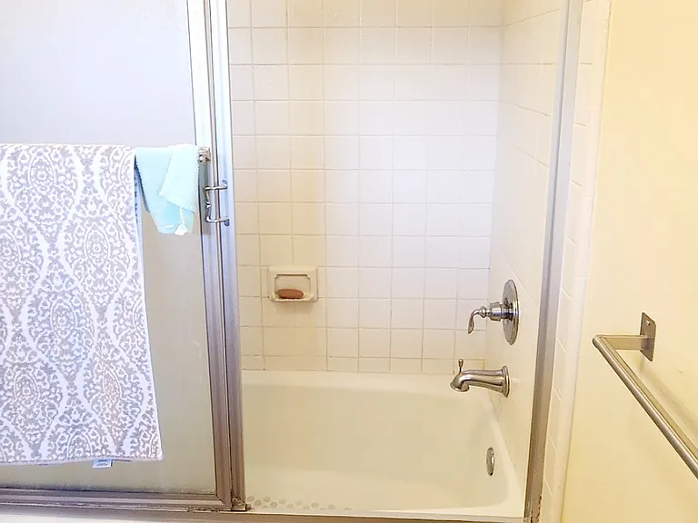 830 N Juanita Ave #4 — Photo 24