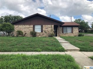 1601 Hughes Ave, Copperas Cove, TX 76522