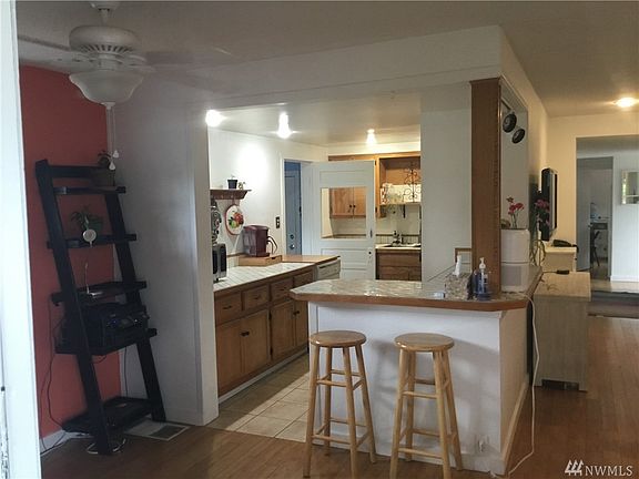 3rd image of 7117 86th St SW