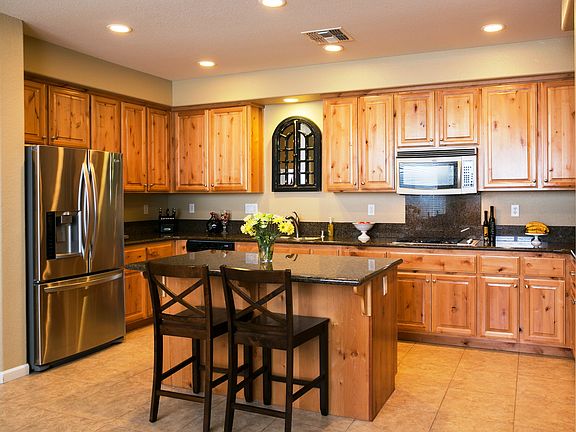 3rd image of 416 Sienna River Ct