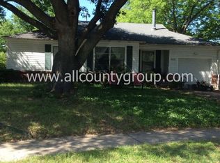 1638 W 3rd St, Irving, TX 75060