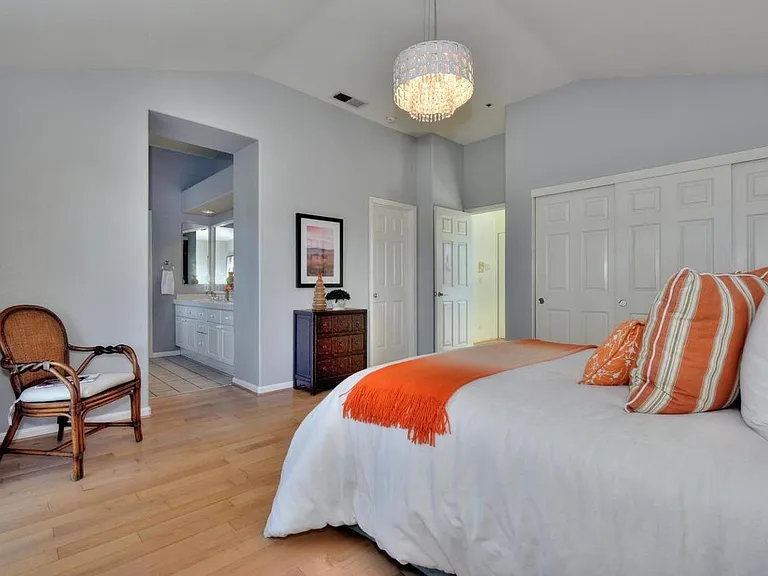 101 Emerald Bay Ln — Photo 12