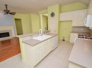 9527 Shadow Gate Ln, Houston, TX 77040