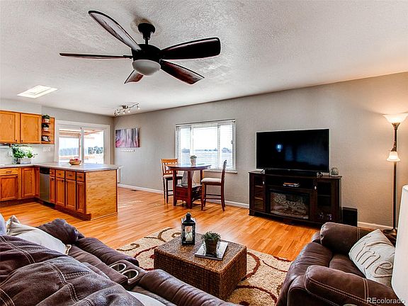 3rd image of 919 Ponderosa Ln