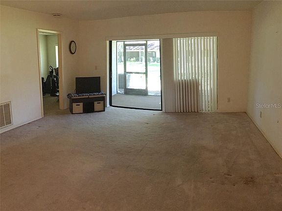 2nd image of 2538 Royal Pines Cir #20-B