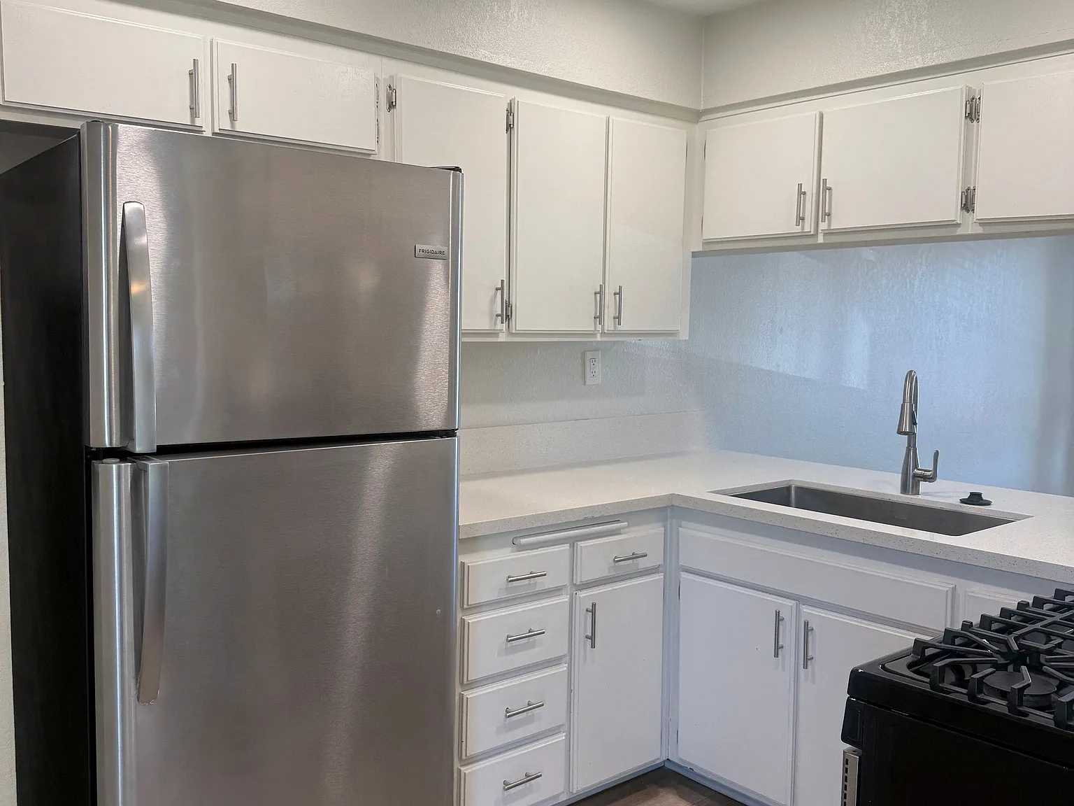 9905 El Camino Real — Photo 4