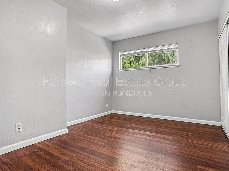 14772 Midland Rd #C — Photo 9