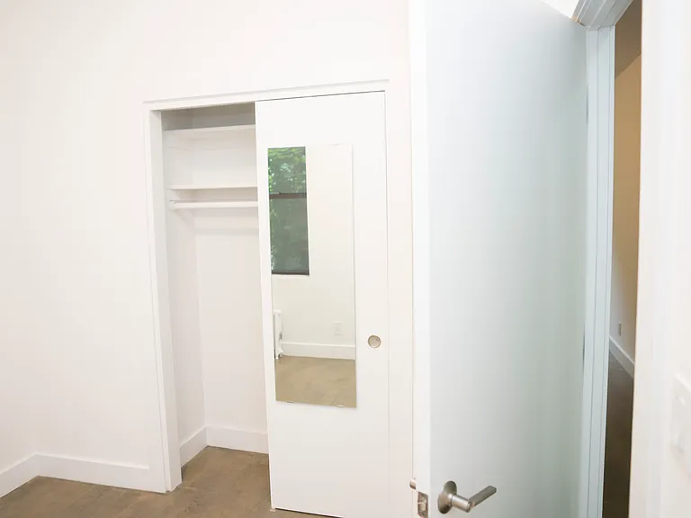 646 President St #1B — Photo 6