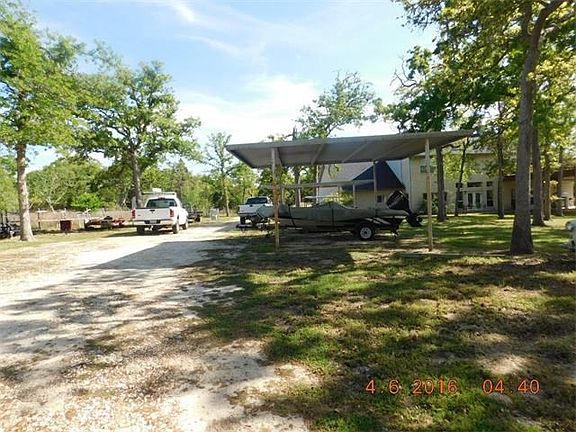 4-5 vehicle carport