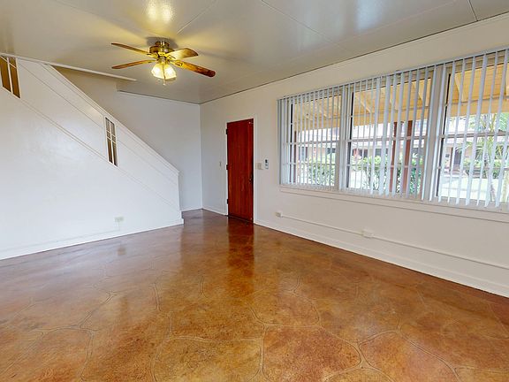 3rd image of 1748 Wright Ave #104