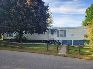 500 California St NW, Hutchinson, MN 55350