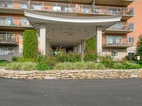 4550 Warwick Blvd APT 1205, Kansas City, MO 64111