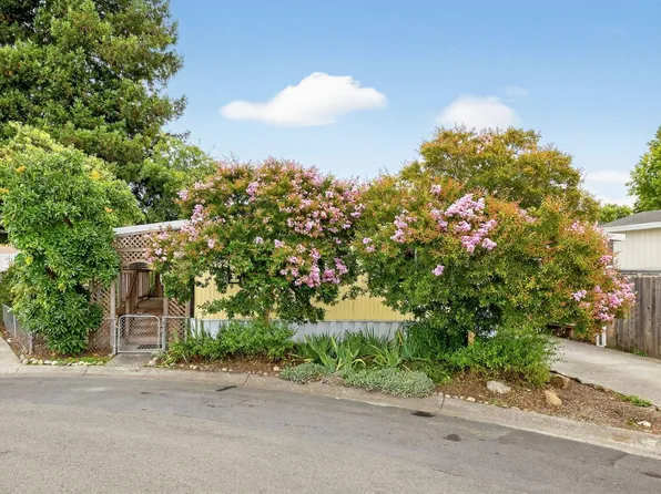 144 Santander Court, Rohnert Park, CA 94928