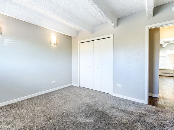 5th image of 676 22nd St #2B-1Ba-732Sqft