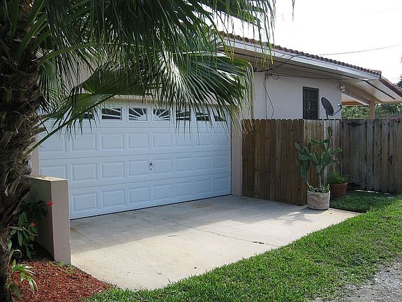Two car garage on service road
