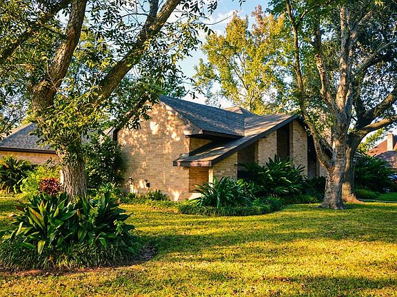 2nd image of 3730 E Creek Club Dr