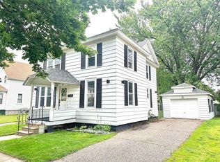 921 S 6th Ave, Wausau, WI 54401