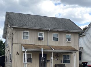 209 S 2nd St, Lehighton, PA 18235