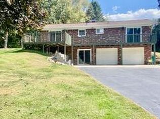 8701 Bath Rd, Laingsburg, MI 48848