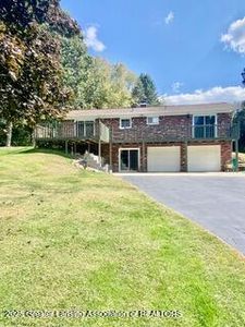 8701 Bath Rd, Laingsburg, MI, 48848